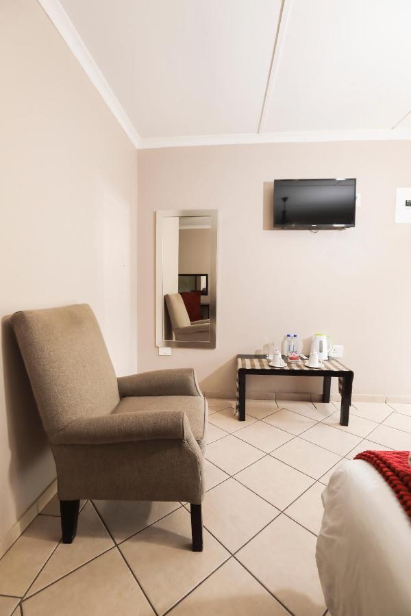 Nongoma Lodge & Inn Cc Dış mekan fotoğraf