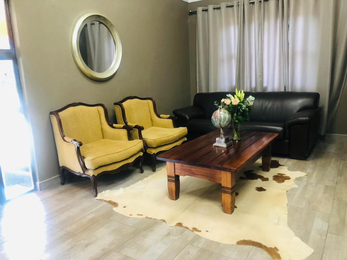 Nongoma Lodge & Inn Cc Dış mekan fotoğraf
