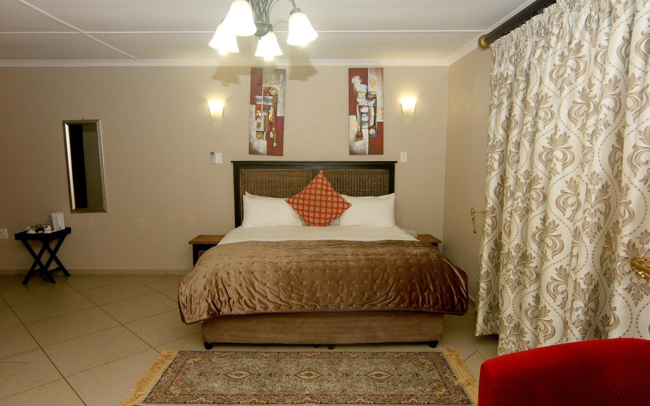Nongoma Lodge & Inn Cc Dış mekan fotoğraf